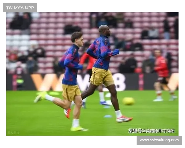 马特塔膝盖问题引发关注，水晶宫主帅格拉斯纳最新评估